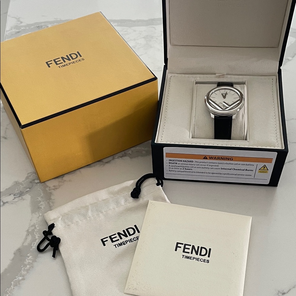 Fendi Monochrome Watch with Logo Detail and Black Leather Strap (36mm) - Picture 2 of 12